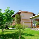 Apartment Marilena & Dassia (Corfu)