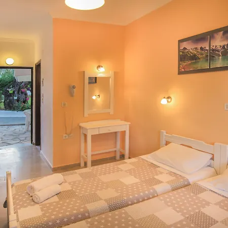 Marilena & Apartmán Dassiá